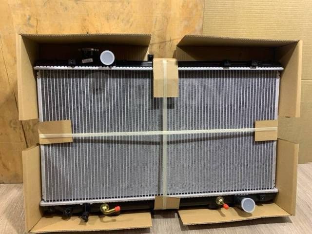 Радиатор ОЖ  Toyota aristo 147 2jz gte  двухрядныи радиатор от турбо