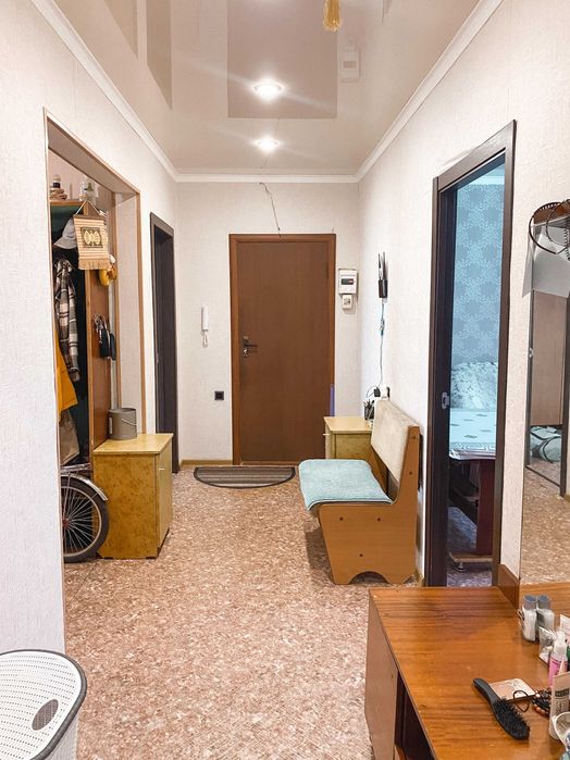 Продам 4-х комнатную квартиру