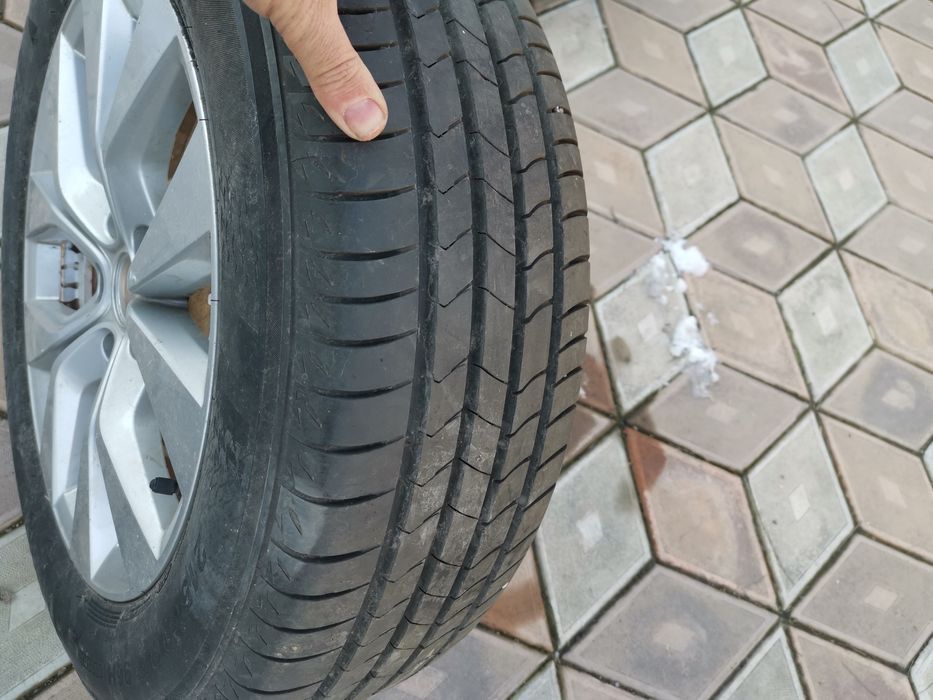 Janta roata aliaj cu cauciuc Renault arkana captur