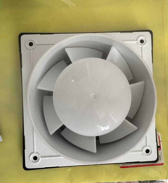 Продается вытяжной вентилятор VITO 12W  D100mm