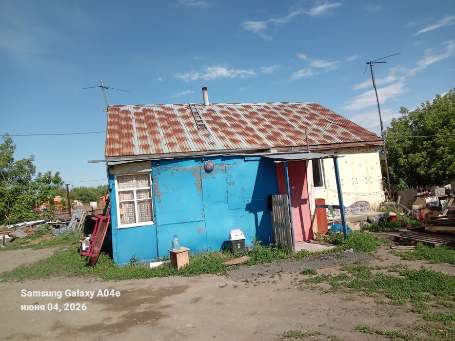 Продам  3 дом на разбор