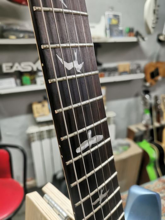 PRS CE 24, Standart электрогитара
