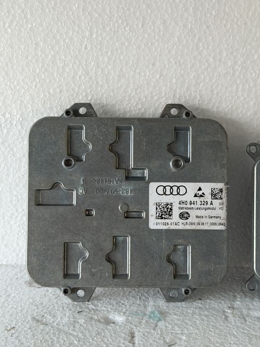 Module Far Audi 4H0941329A 7PP941472K 4G0907697F Droser Matrix