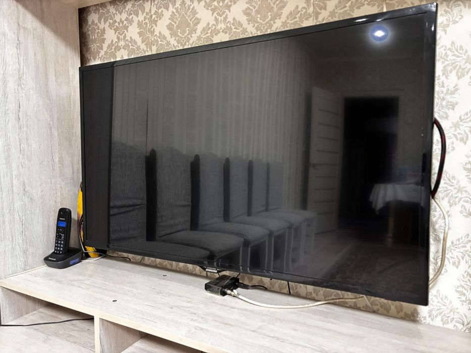 Продам телевизор