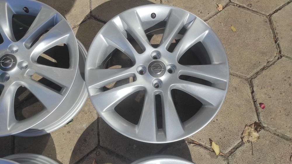 4x100 17 цола Опел