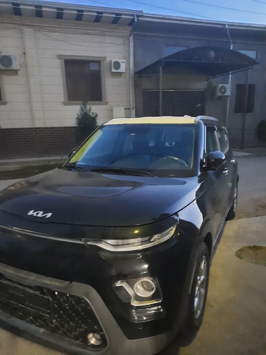 Срочно КIA SOUL  сотилади