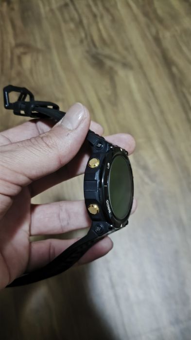 Ceas Amazfit T-Rex 2 în stare perfectă