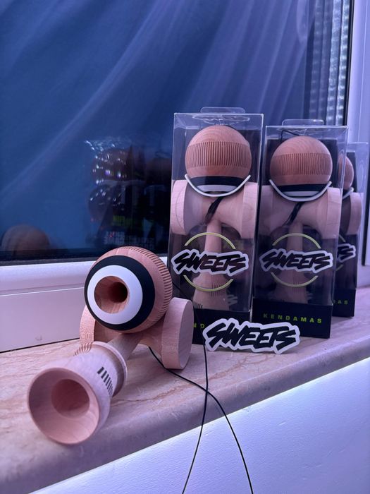 Kendama Sweets Broken Bones-Natural  Nouă!