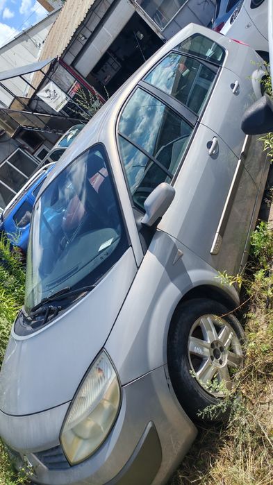 Renault SCENIC pentru rabla