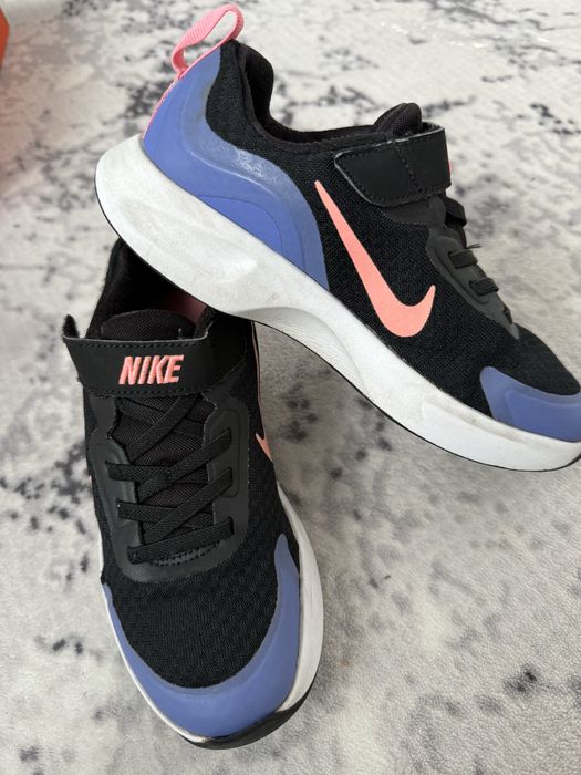 Оригинални детски маратонки Nike