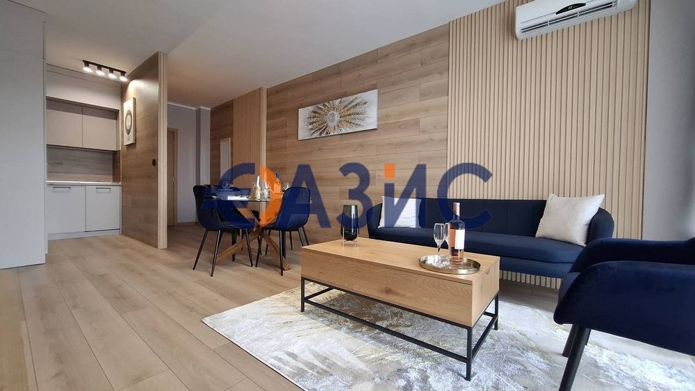 Продава се Тристаен апартамент в к.к. Слънчев бряг - 122 кв.м за 1387 €/кв.м - Снимка #2