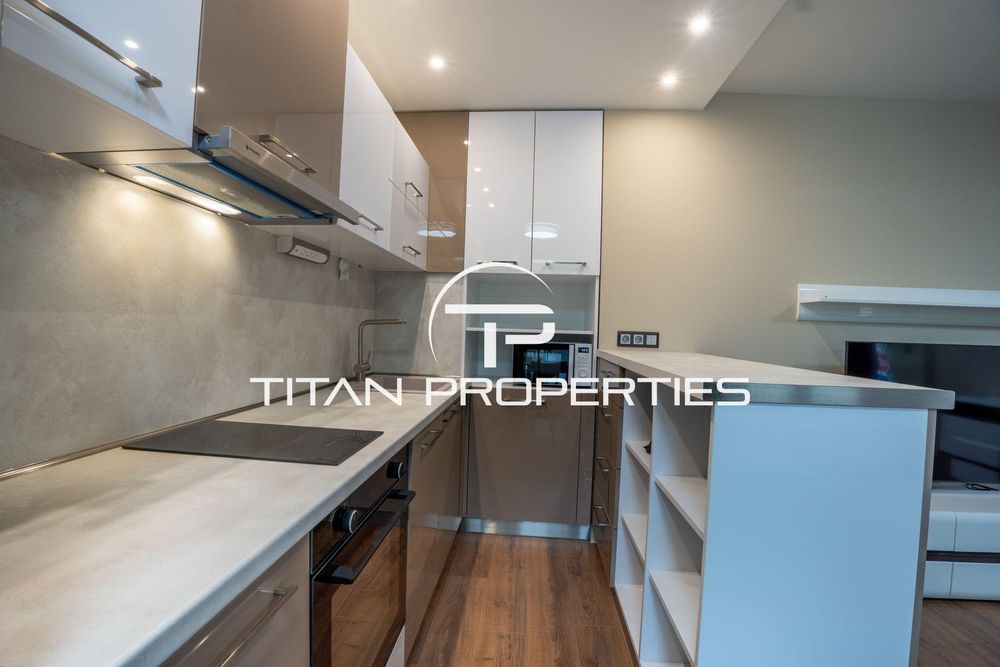 Дава се под наем Двустаен апартамент в Пловдив, Христо Смирненски - 65 кв.м за 598.23 € - Снимка #2