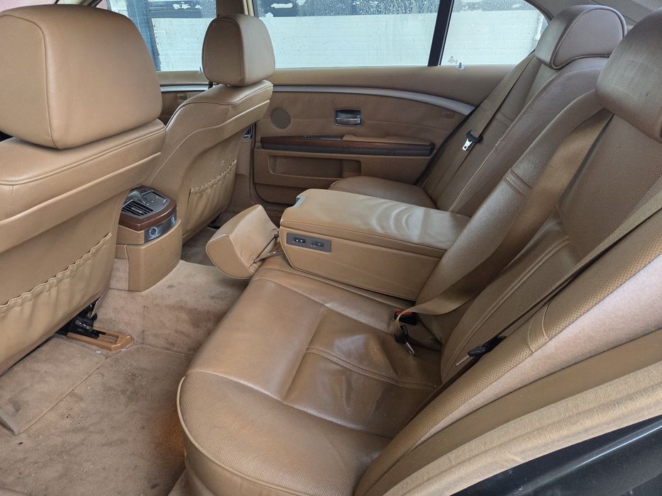 Dezmembrez BMW 730LD E66