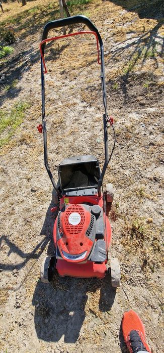 Косачка бензинова