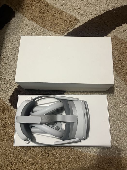 Ochelari VR Pico 4 256gb