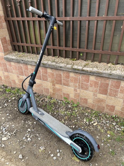 Trotineta electrica aerium t350 si suport telefon