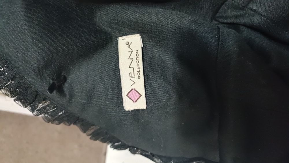 Вечернее платье с пайетками