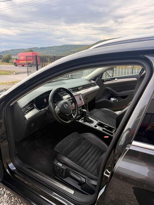 VW Passat B8 R-line