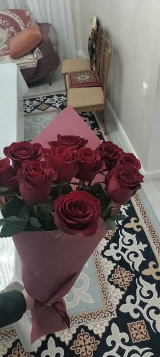 Роза светы 11 шт за 6000 тенге