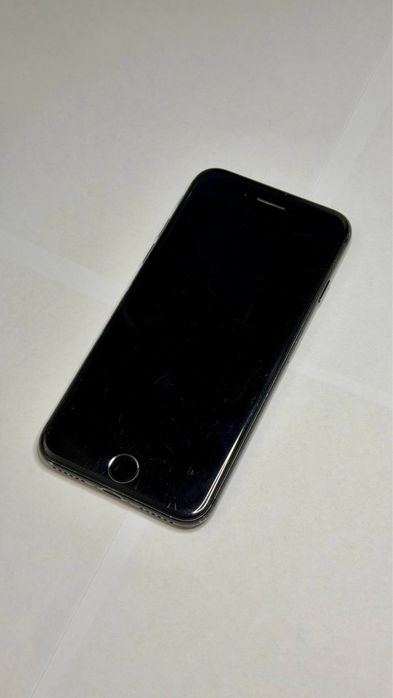 iPhone 7, с коробкой