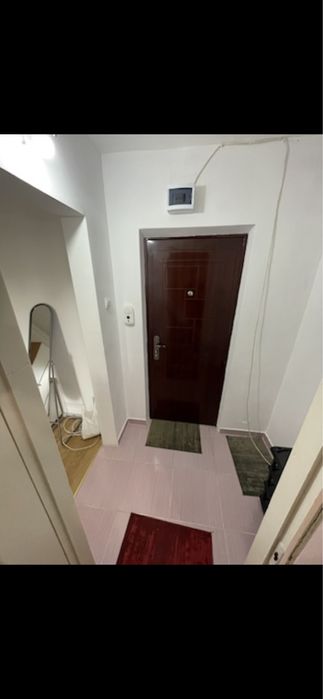 Garsoniera de inchiriat