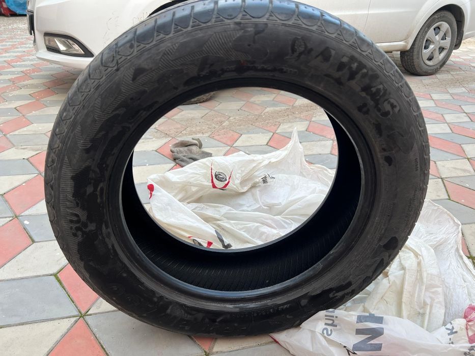 Продам Б/У шины размері 225/60/р18