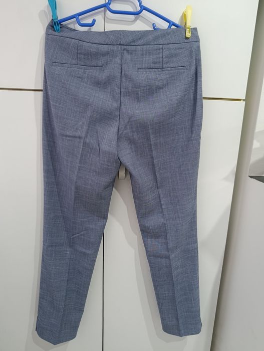 Pantaloni ZARA damă 36 – stare foarte bună