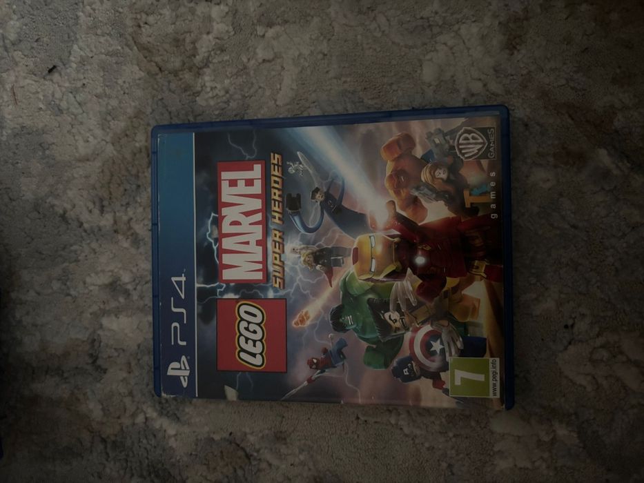 Vând jocuri xbox360 și jocuri ps4