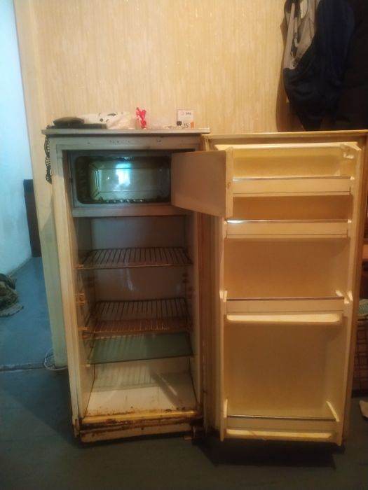 Советский холодильник саратов
