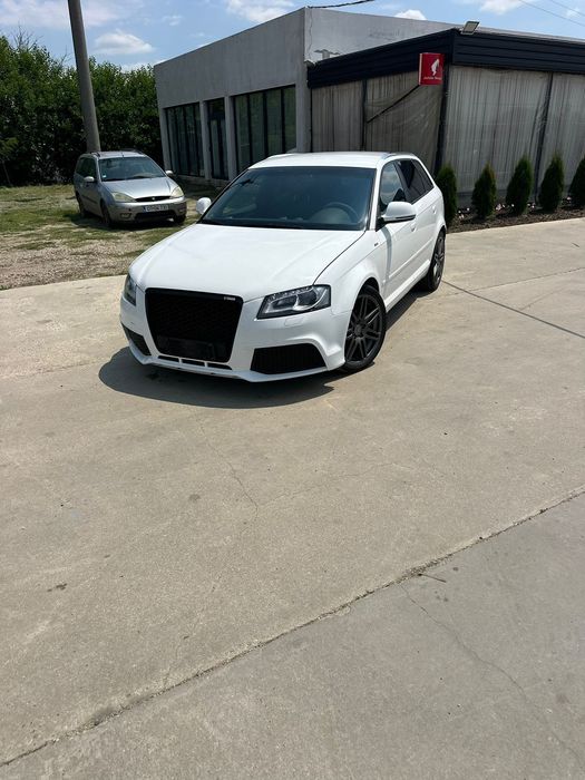 Audi A3 Facelift 2009 | 2.0 TDI Euro 5 | Pachet RS3 / S-Line | Dotat
