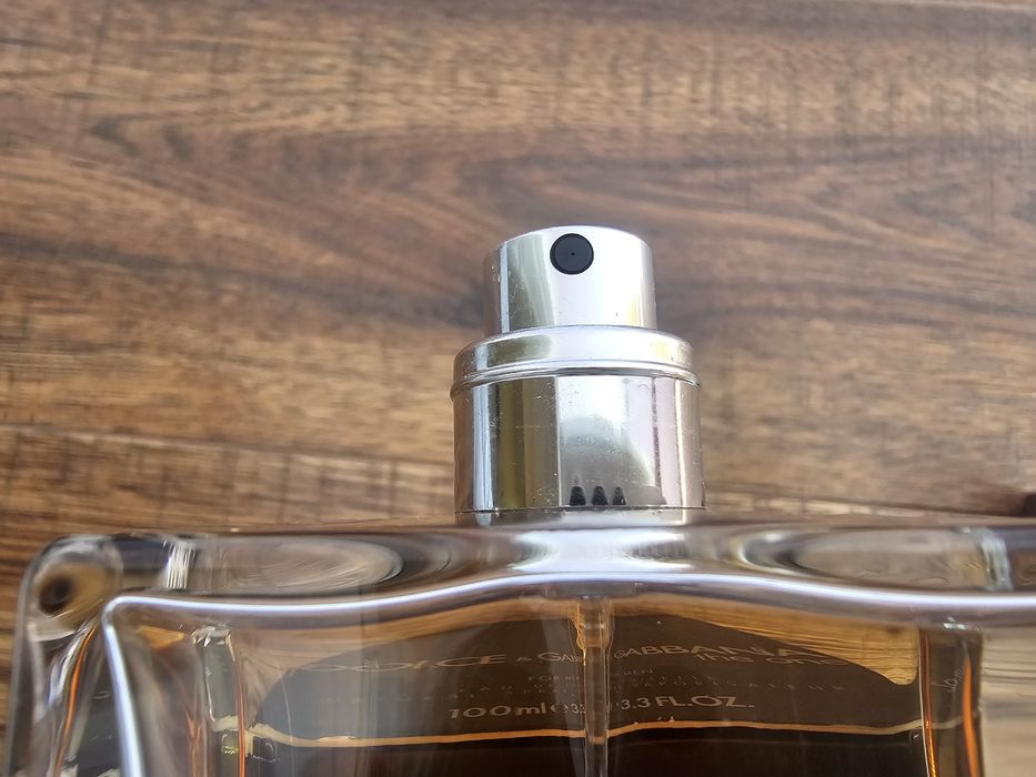 Mont Blanc Explorer EDP 60ml, DOLCE & GABBANA The One 100ml.
Парфю