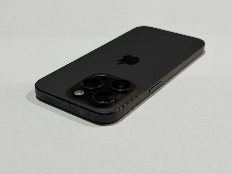 Мобилен телефон iPhone 15 Pro 256GB Natural Titanium