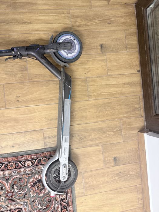 Xiaomi mercedes amg  trotineta electrica