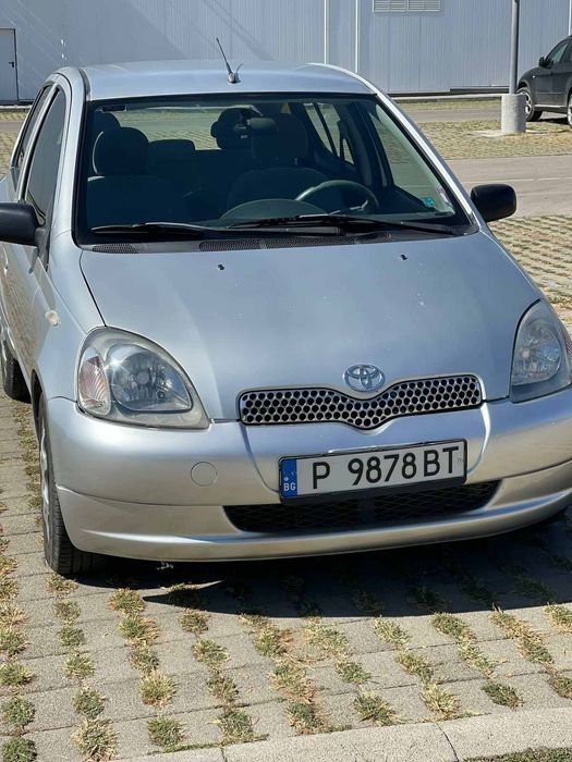 Toyota Yaris бензин