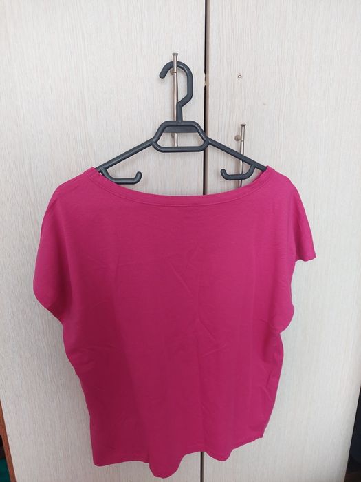 Tricou OVS roz fucsia – mărimea M, stare excelentă