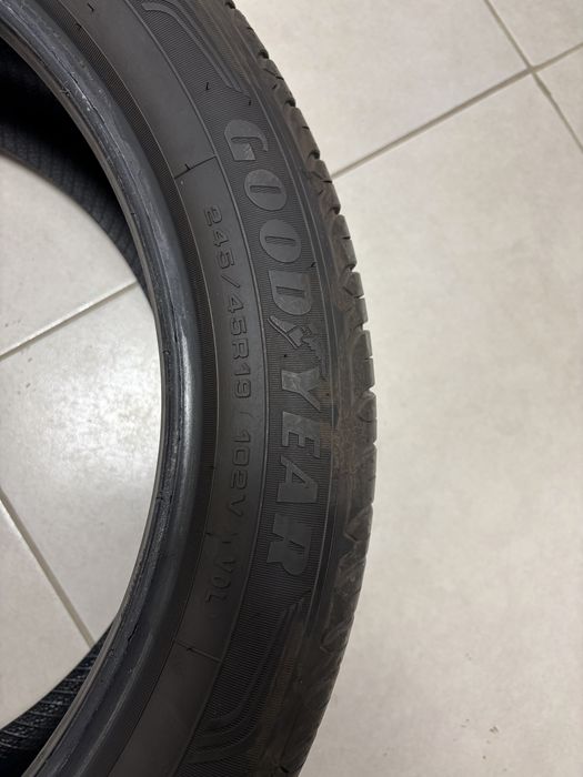 Летни гуми 245/45/19 DOT1024 GOODYEAR Efficient Grip SUV