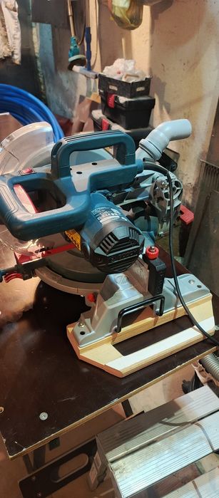 Торцовочная пила boschGCM 216