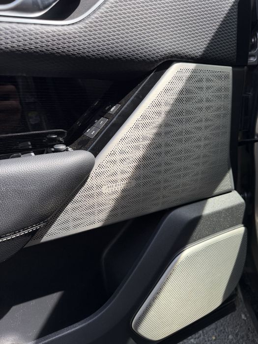 Land Rover Range Rover Velar R-Dynamic SE 3.0 | 300 CP | 4x4 | Full