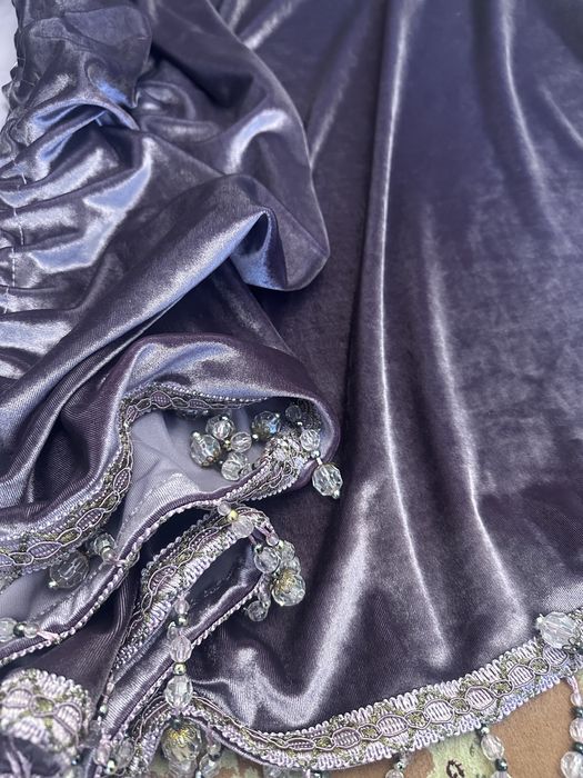 Велюровые шторы фиолетовые