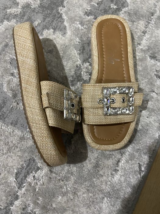 Papuci eleganți/casual