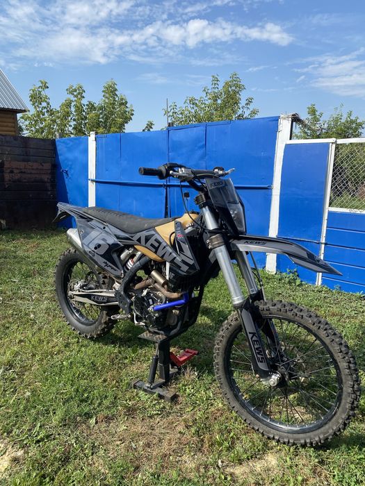 Продам KEWS K16 NB300 (174 двигатель)