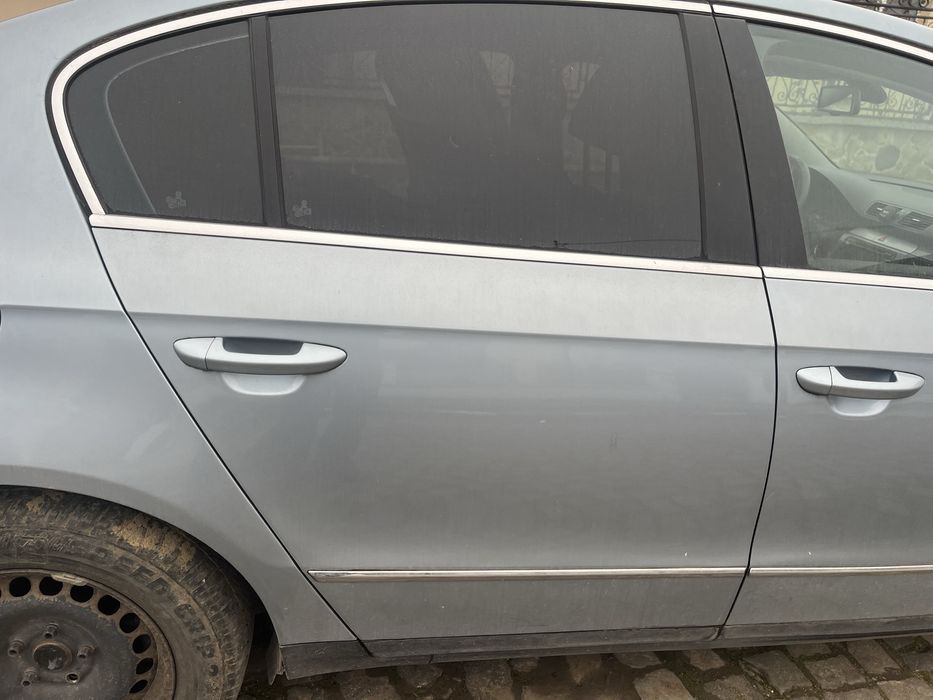 Usi passat b6 in stare foarte buna!