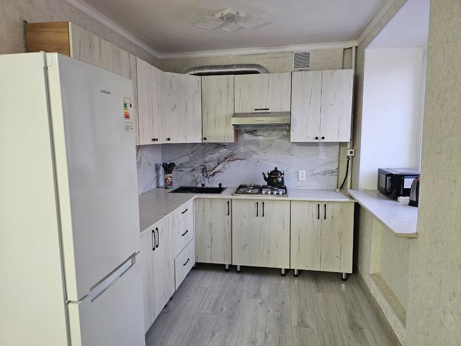 Продам 3 комнатную квартиру