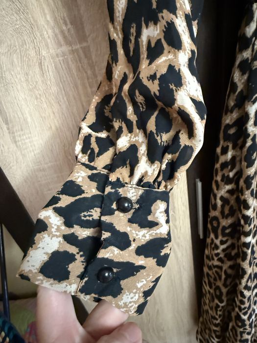 Красива рокля в леопардов принт