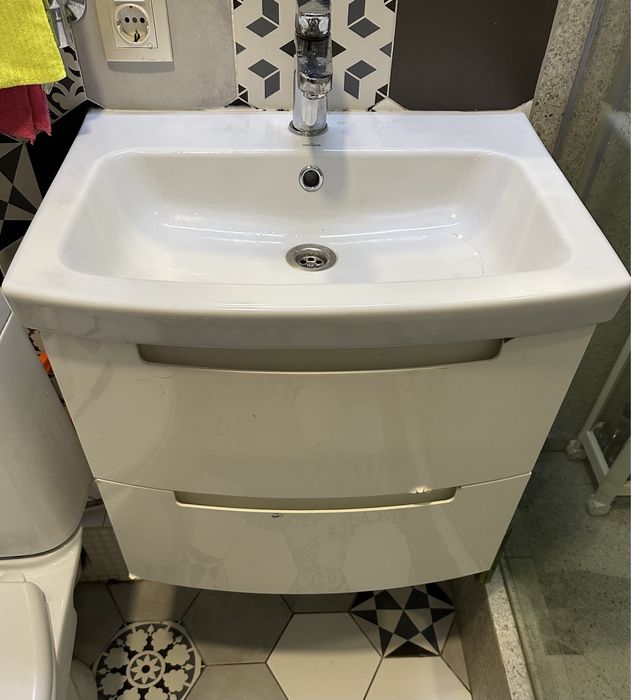 Тумба с раковиной на 60