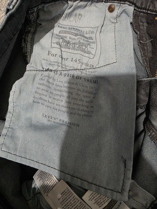 Blugi Levi's barbati