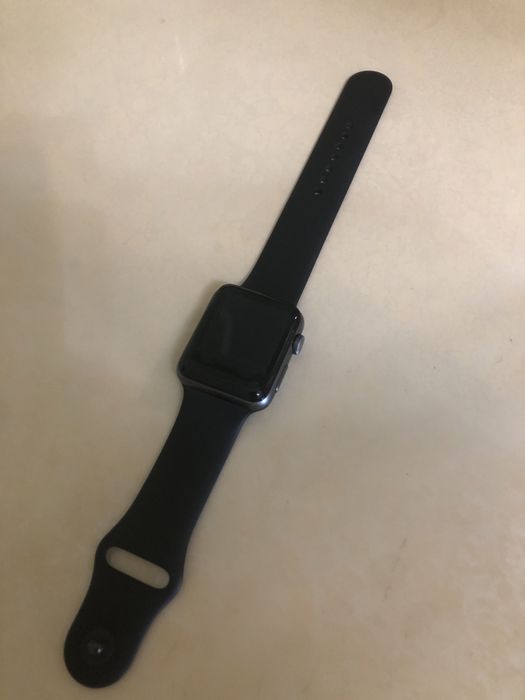 Продается эппл вотч 3