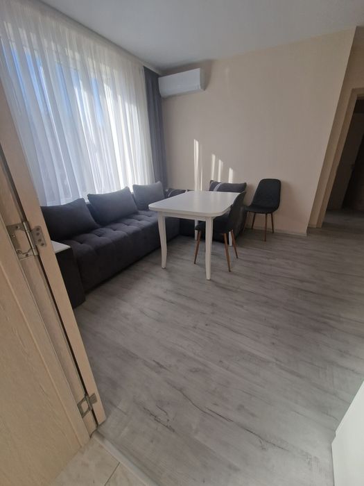 Дава се под наем Тристаен апартамент в Свиленград - 70 кв.м за 510 € - Снимка #2