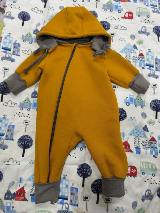 Продам комбинезон размер 68-80