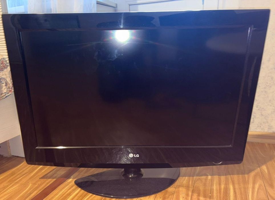 Продается Телевизор LG,недорого